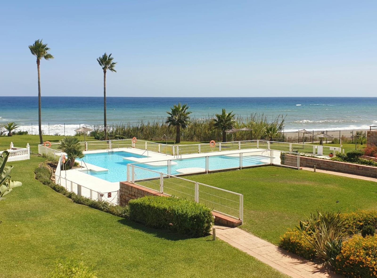Casitamar Frontline Beach House Rental Casares Costa Near Estepona Bahia de Casares Esterno foto