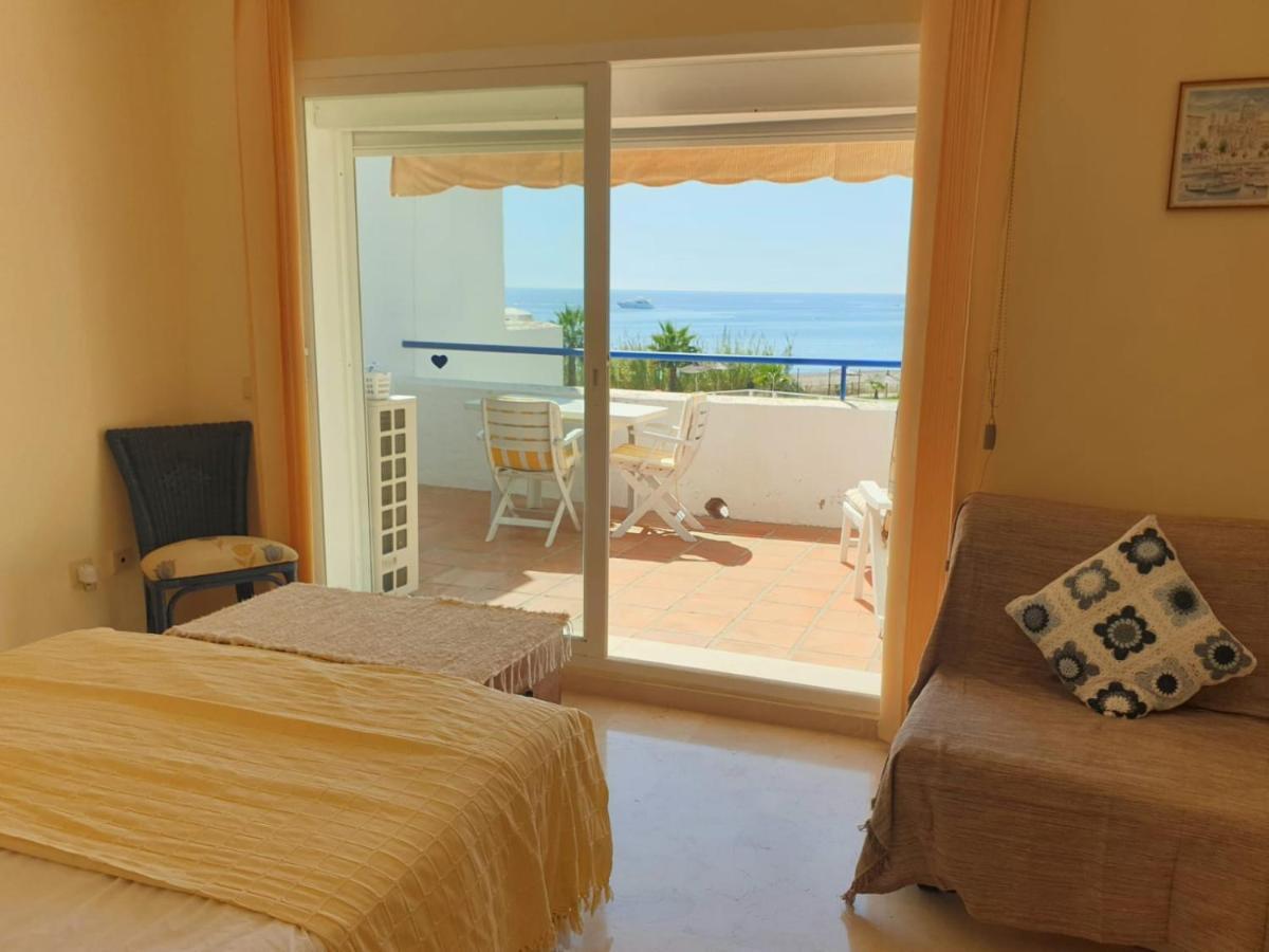 Casitamar Frontline Beach House Rental Casares Costa Near Estepona Bahia de Casares Esterno foto